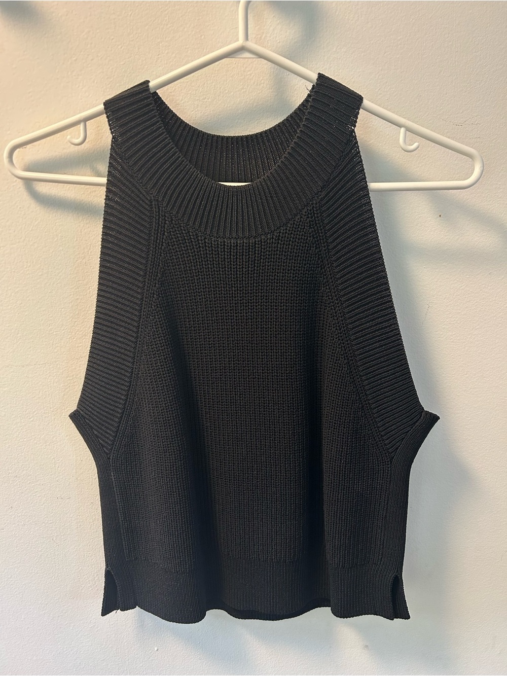 Wilfred Black Ribbed Knit Halter Tank Top